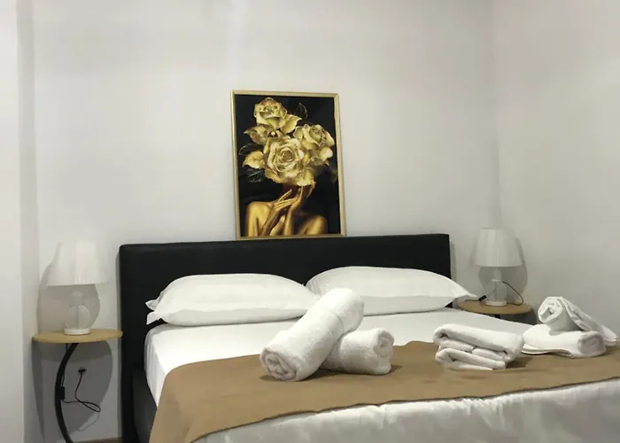 Apartment Square 21 *