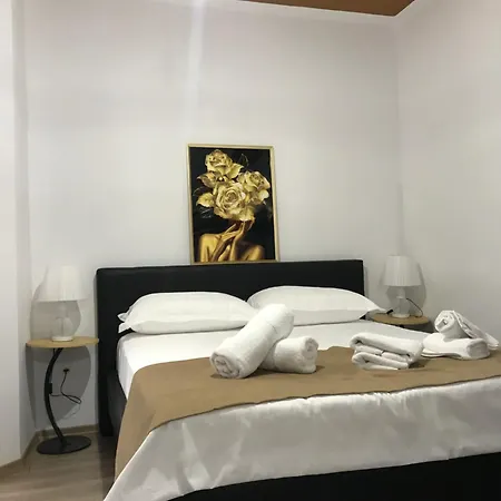 Apartment Square 21 *