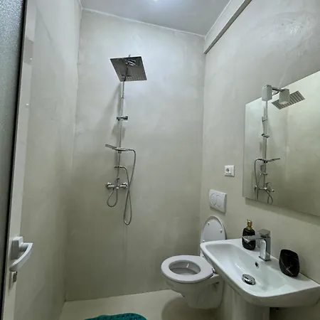 Apartment Square 21 *